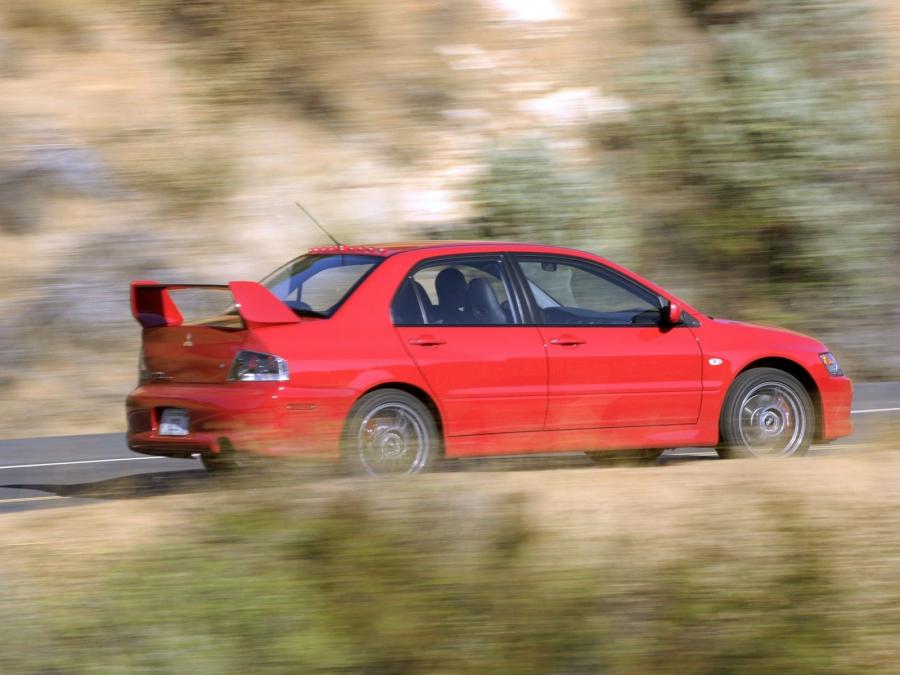  Mitsubishi Lancer Evolution IX MR 2007 года  (фото 85 из 129)